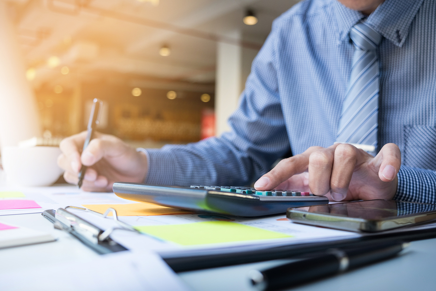 4 Financial Risk Indicators for Board Members
